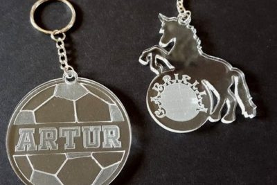 chaveiro e carimbo do artur