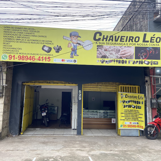 Chaveiro Léo P L