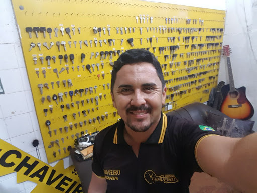 CHAVEIRO 24 HORAS CORVO